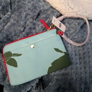 Fossil Top Sea Turtle Wristlet 6.25"x4"